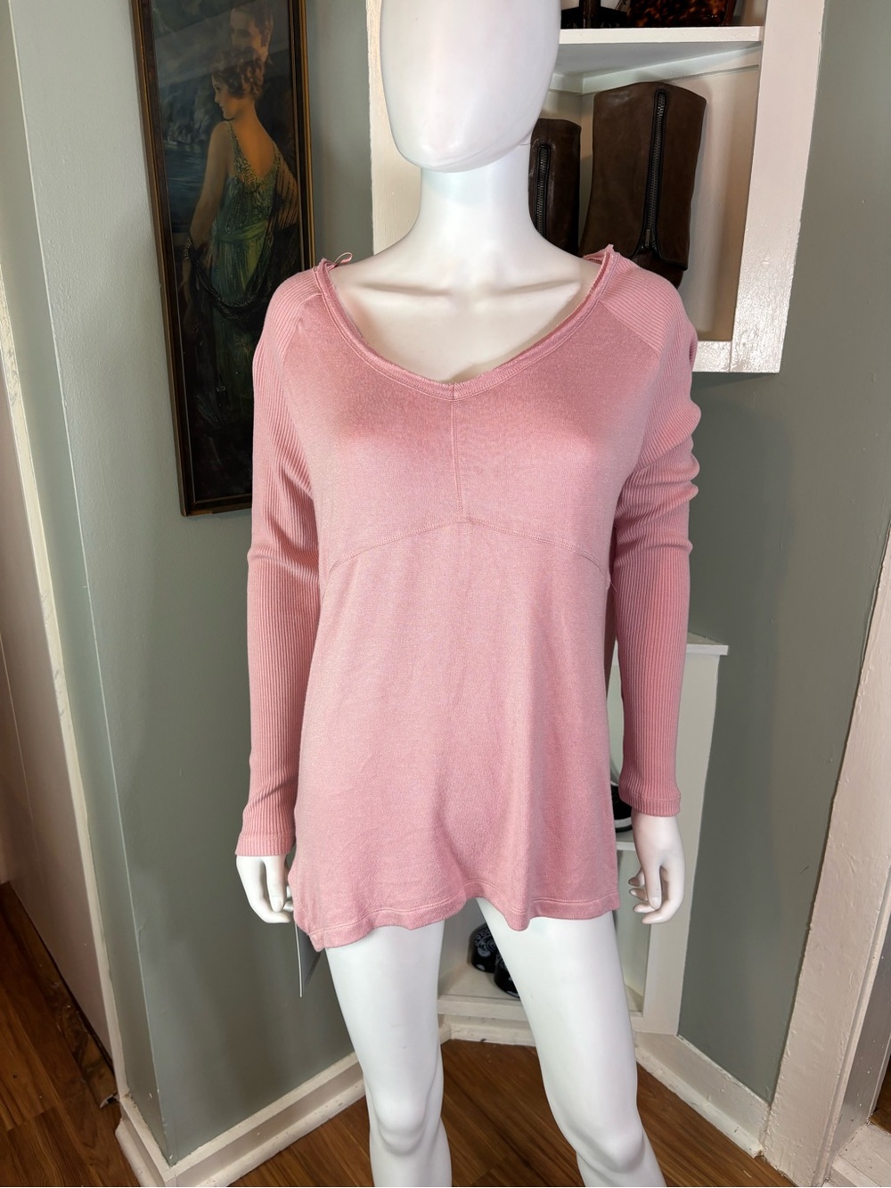 New NWT Lorna Jane Uniquely Dusty Rose Pink V-Neck Long Sleeve Balance Top Shirt